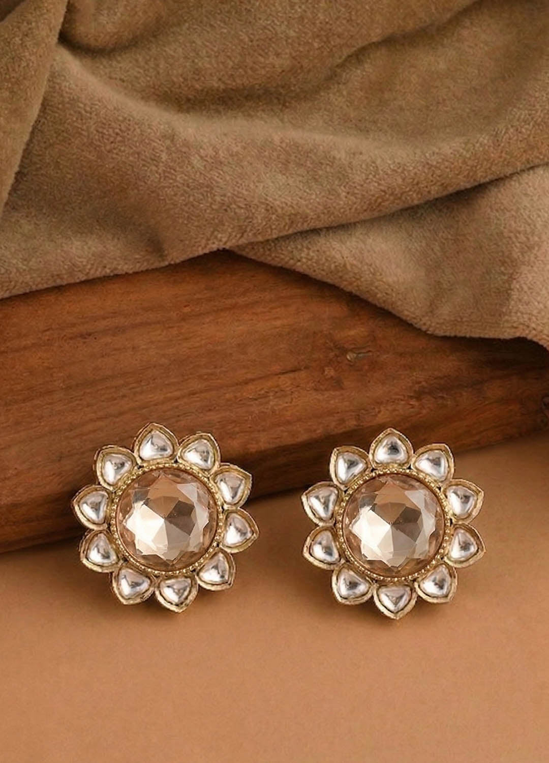 Kesar Polki Studs - Golden
