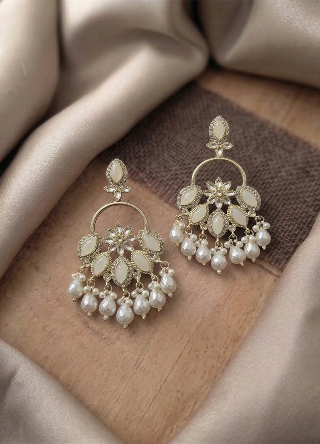 Rangmahal Polki Earrings - White