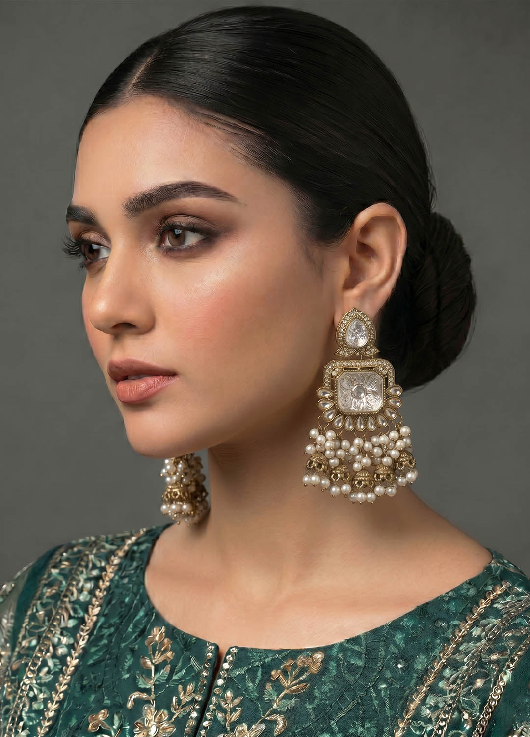 Swarnika Polki Earrings - White